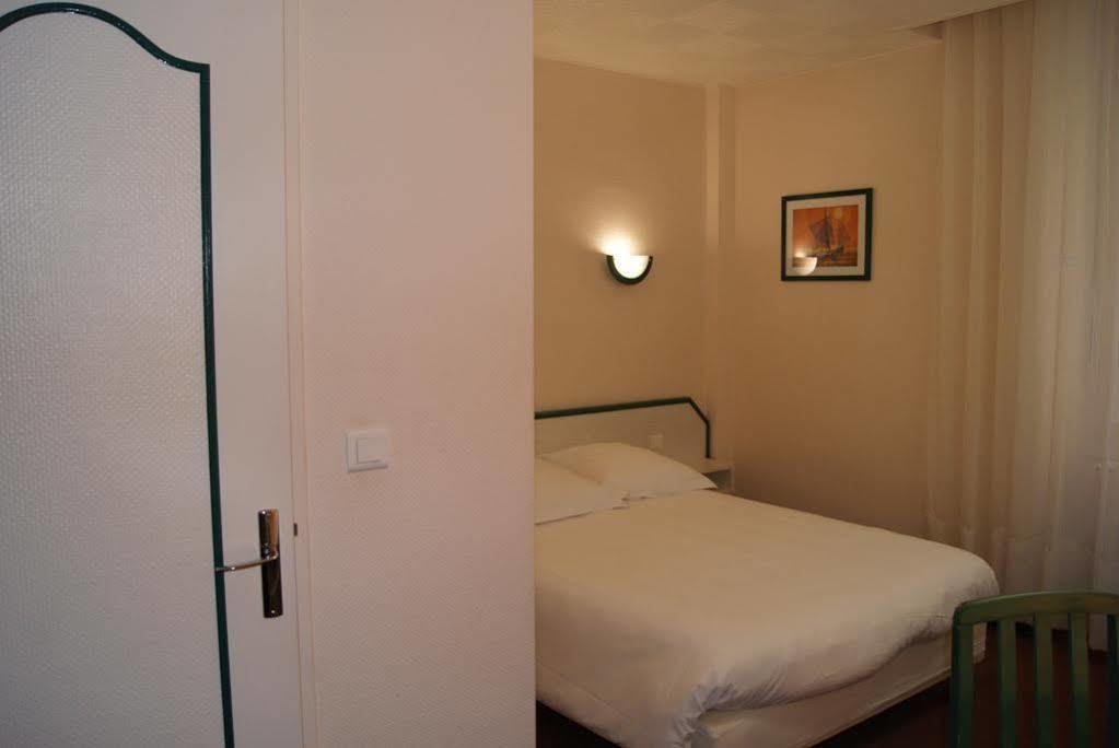Hotel Suzane Angers Exteriér fotografie