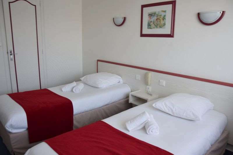 Hotel Suzane Angers Pokoj fotografie